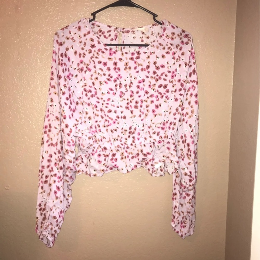 NEW Long Sleeve Crop Top